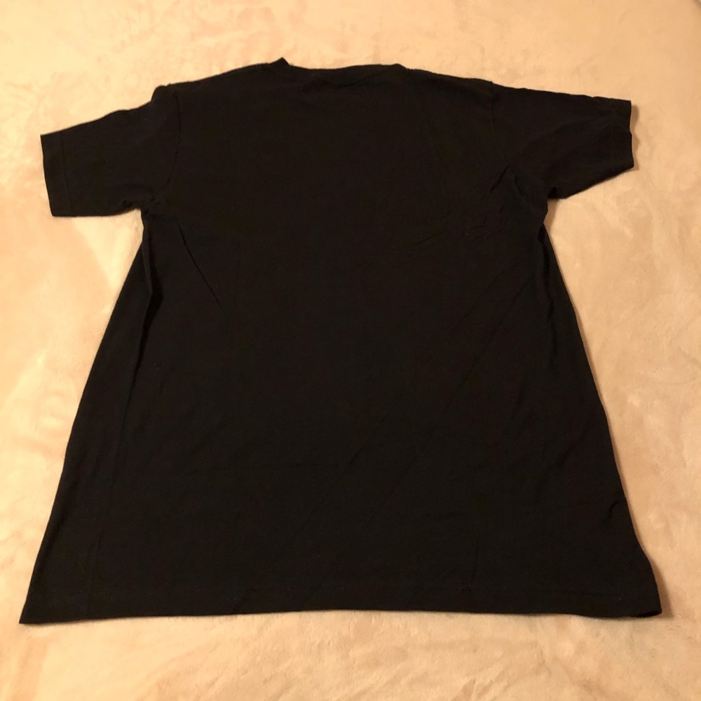 NWT Friends Men’s Tee B8 - Picture 4 of 4
